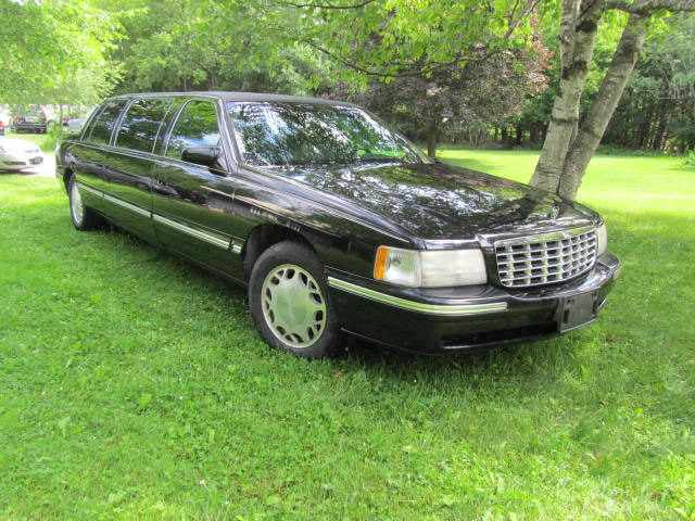 1999 Cadillac Streatch Limo
